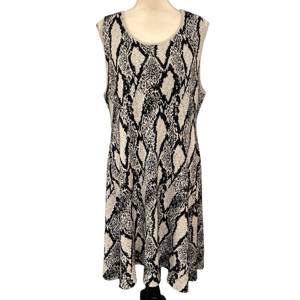Torrid Dress Womens 3X Black Animal Print Sweater Knit Midi Sheath Office Career